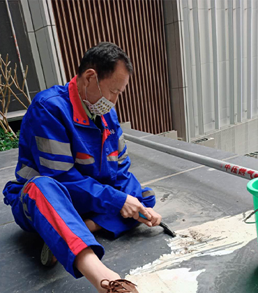 會(huì)所燈具清潔